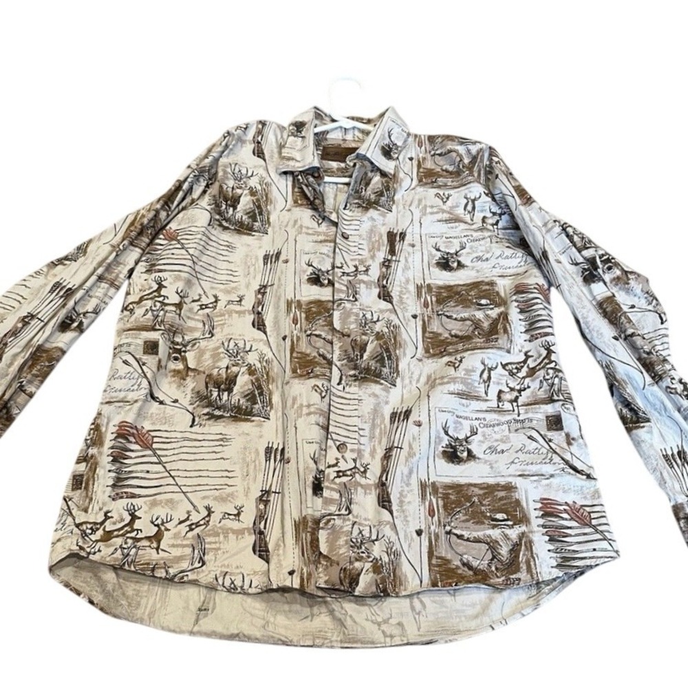 Magellan Sportwear deer print AOP Shirt.‎ Size L.